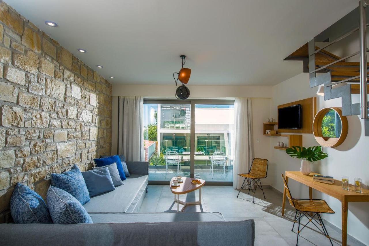 Mary Hotel & Mary Royal Suites Платанес Экстерьер фото