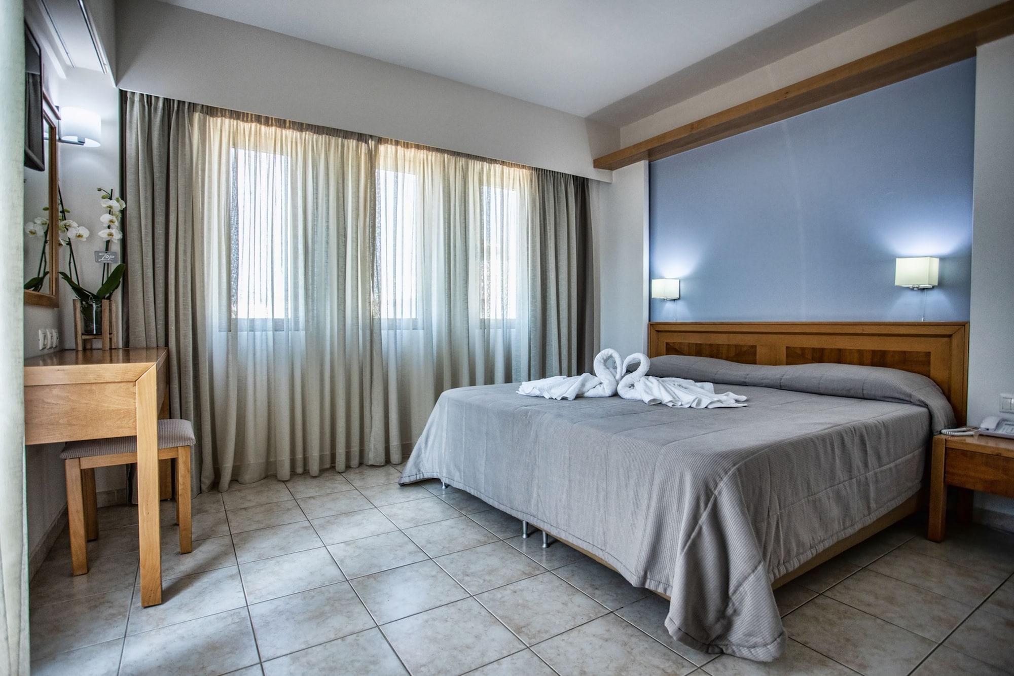 Mary Hotel & Mary Royal Suites Платанес Экстерьер фото