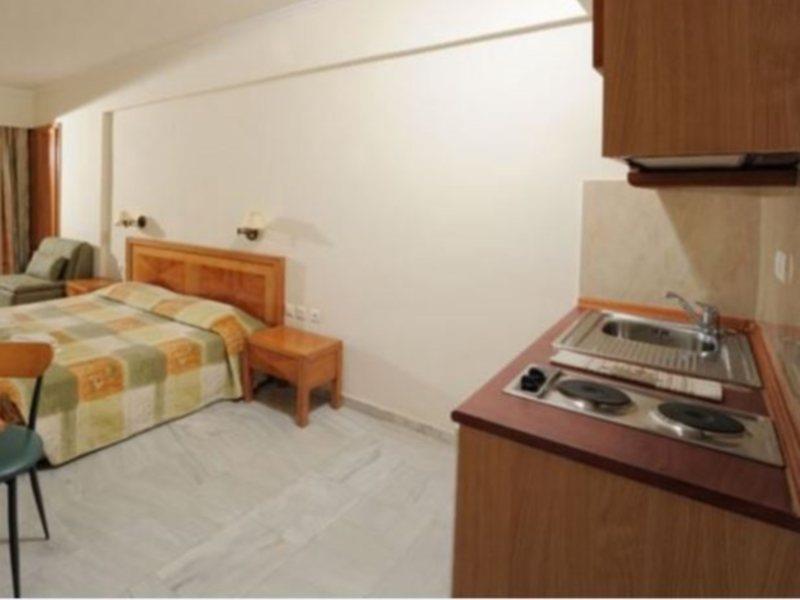 Mary Hotel & Mary Royal Suites Платанес Экстерьер фото