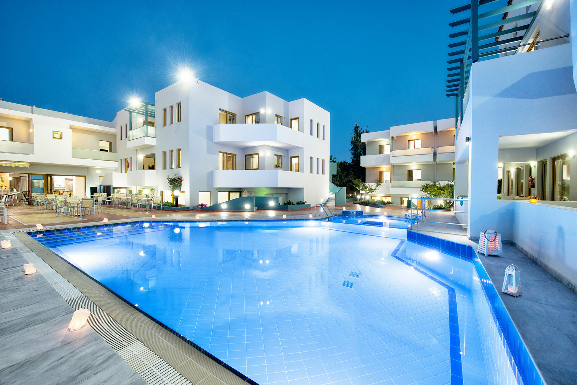 Mary Hotel & Mary Royal Suites Платанес Экстерьер фото